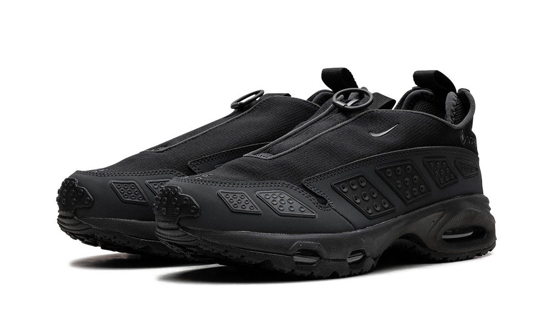 NIKE AIR MAX SUNDER GORE-TEX BLACK SMOKE GREY WOMENS
