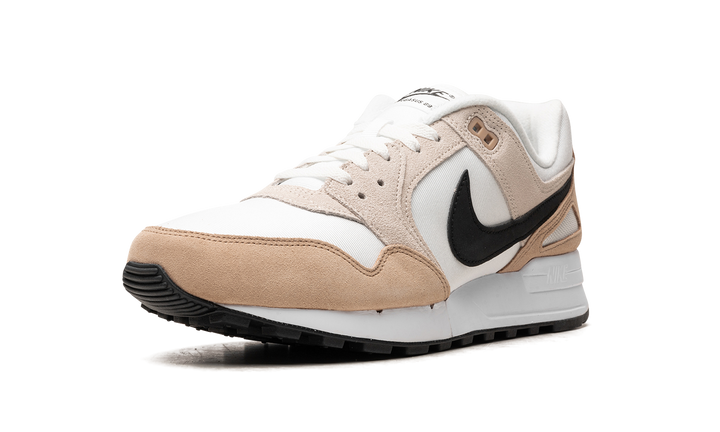 NIKE AIR PEGASUS &