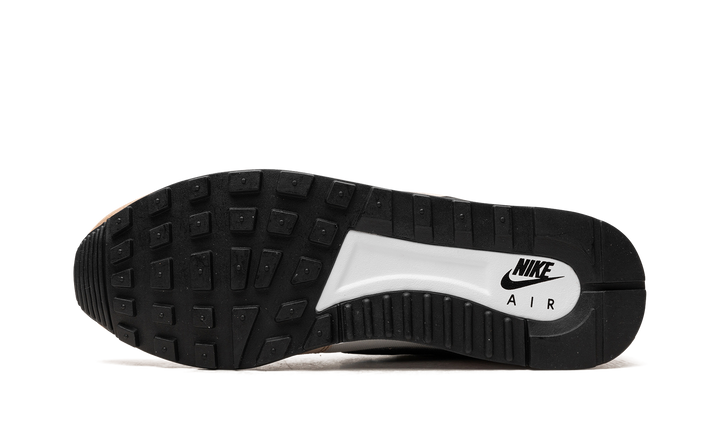 NIKE AIR PEGASUS &