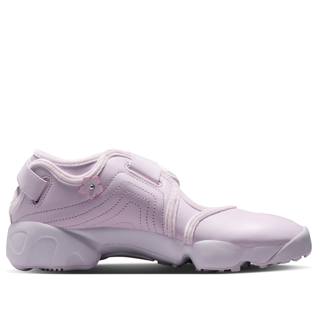NIKE AIR RIFT BLEACHED LILAC FLOWERS (WOMEN'S) — Stock