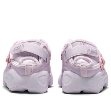 NIKE AIR RIFT BLEACHED LILAC FLOWERS (WOMEN'S) — Stock