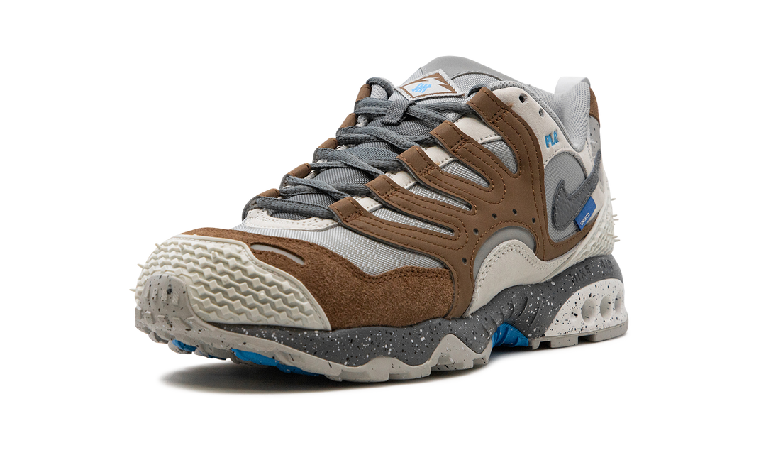 NIKE AIR TERRA HUMARA UNDEFEATED ARCHAEO