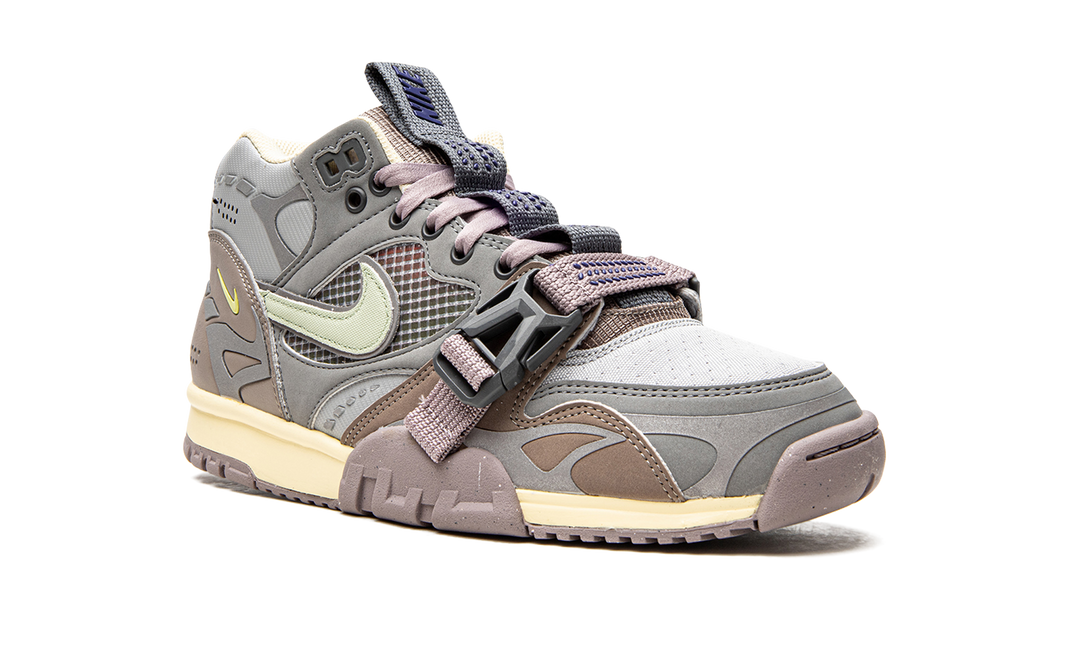 NIKE AIR TRAINER 1 UTILITY LIGHT SMOKE GREY