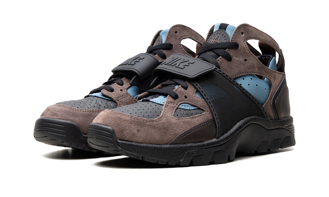 NIKE AIR TRAINER HUARACHE BAROQUE BROWN BLACK