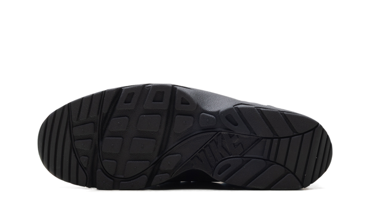 NIKE AIR TRAINER HUARACHE TRIPLE BLACK