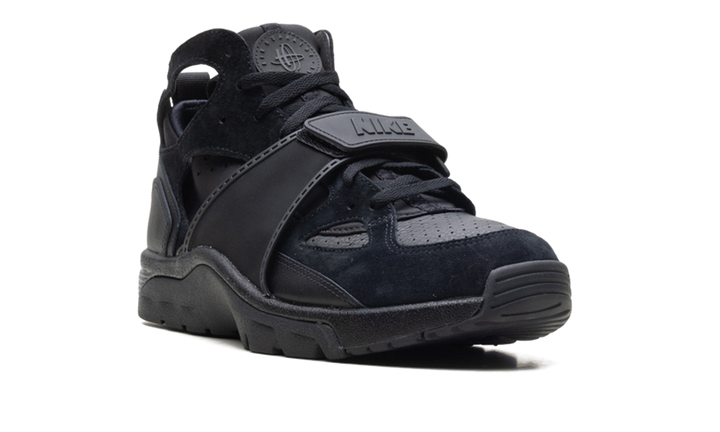 NIKE AIR TRAINER HUARACHE TRIPLE BLACK