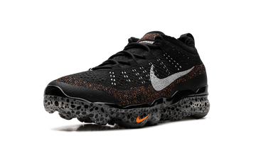 NIKE AIR VAPORMAX 2023 FLYKNIT ELECTRIC PACK OLYMPIC SAFARI — Stock