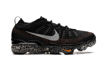 NIKE AIR VAPORMAX 2023 FLYKNIT ELECTRIC PACK OLYMPIC SAFARI — Stock