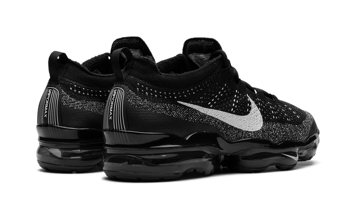 NIKE AIR VAPORMAX FLYKNIT OREO 2023