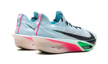 NIKE AIR ZOOM ALPHAFLY NEXT% 3 GLACIER BLUE MINT FOAM GREEN SHOCK BLACK WOMENS — Stock