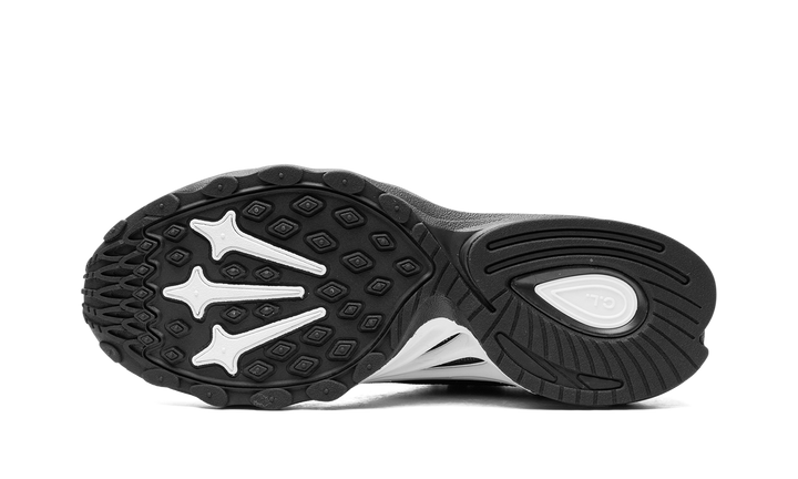 NIKE AIR ZOOM DRIVE DRAKE NOCTA BLACK WHITE — Stock 