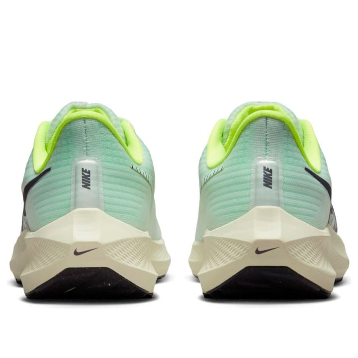 NIKE AIR ZOOM PEGASUS 39 BARELY GREEN VOLT WOMENS