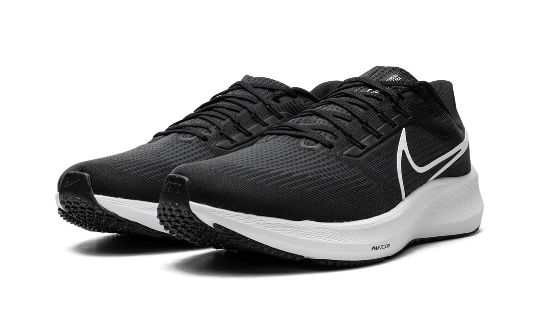 NIKE AIR ZOOM PEGASUS 39 BLACK WHITE