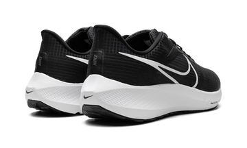 NIKE AIR ZOOM PEGASUS 39 BLACK WHITE — Stock