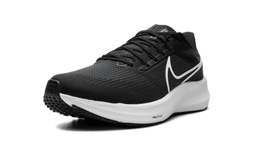 NIKE AIR ZOOM PEGASUS 39 BLACK WHITE — Stock