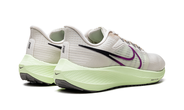 NIKE AIR ZOOM PEGASUS 39 RED PLUM BARELY VOLT