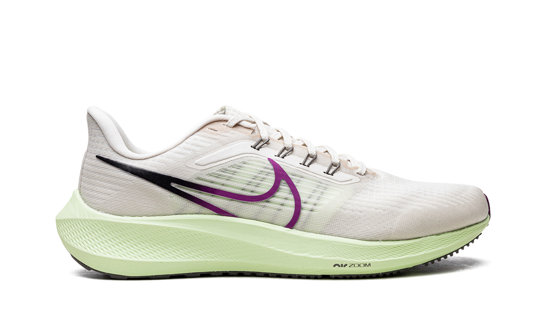 NIKE AIR ZOOM PEGASUS 39 RED PLUM BARELY VOLT