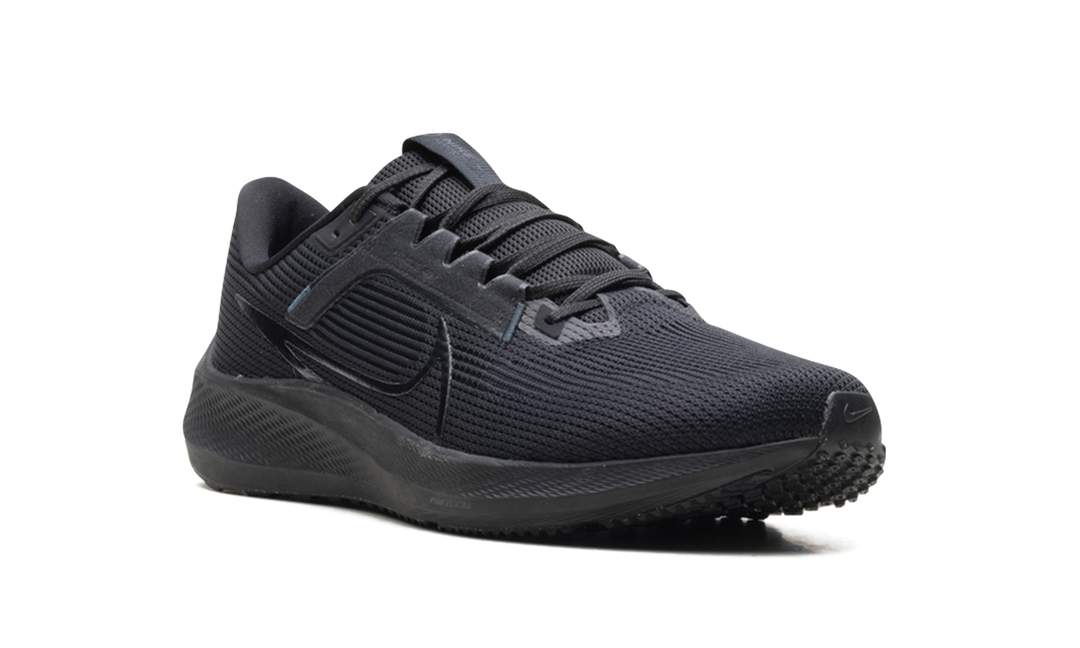 NIKE AIR ZOOM PEGASUS 40 BLACK ANTHRACITE