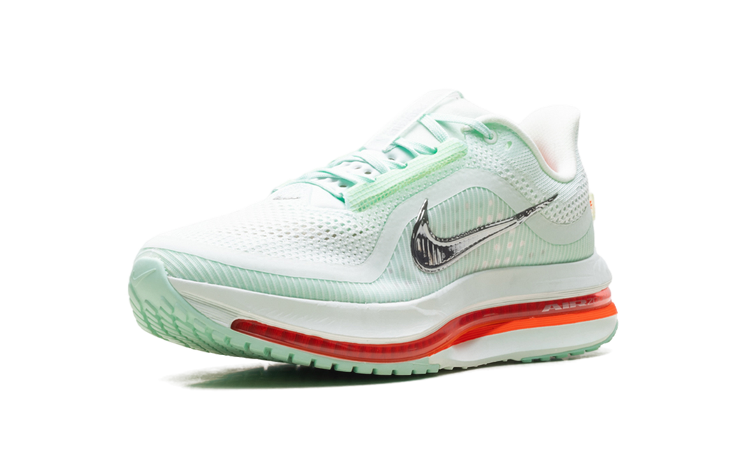 NIKE AIR ZOOM PEGASUS PREMIUM BARELY GREEN