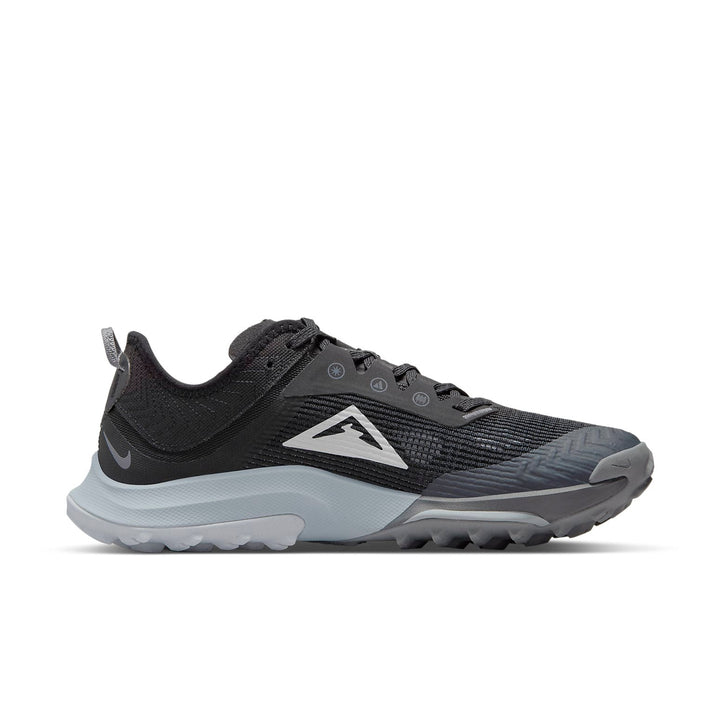 NIKE AIR ZOOM TERRA KIGER 8 BLACK PURE PLATINUM WOMENS