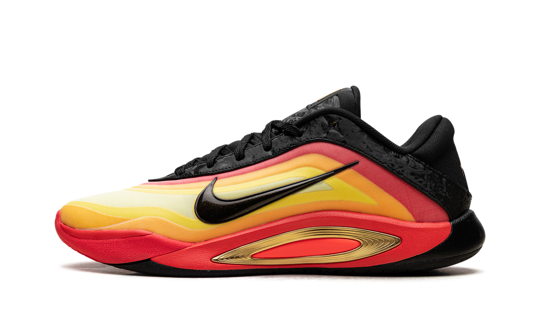 NIKE A&