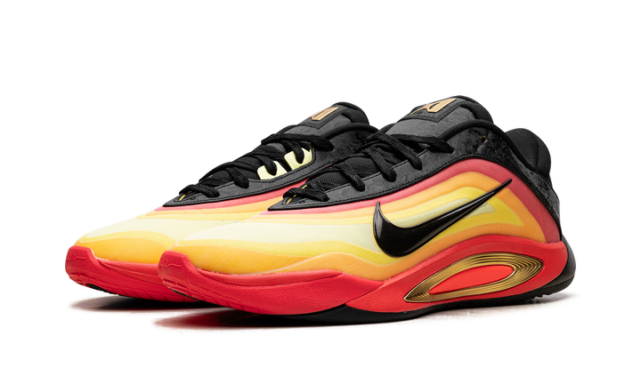 NIKE A&