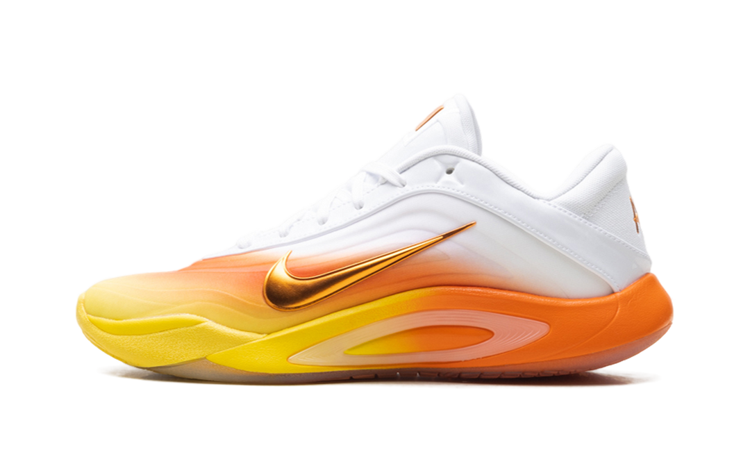 NIKE A&
