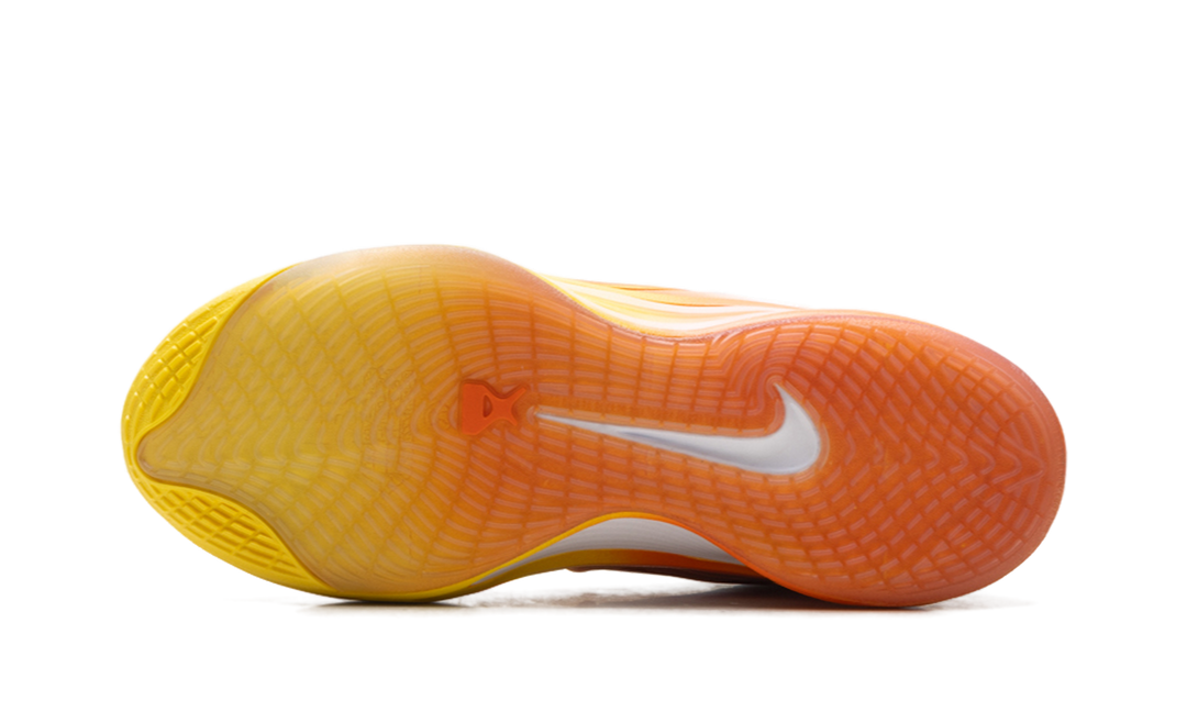 NIKE A&