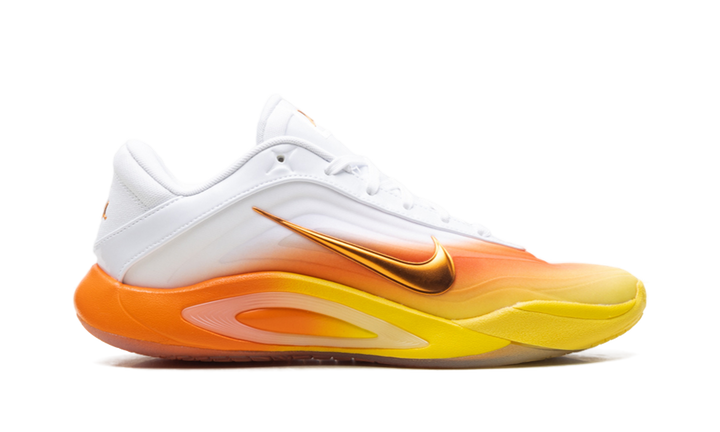 NIKE A&