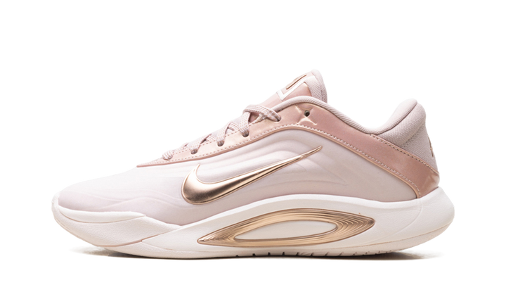 NIKE A&