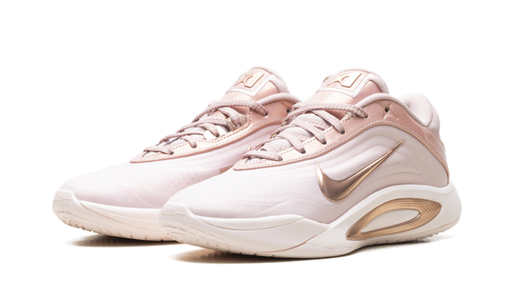 NIKE A&