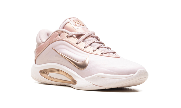 NIKE A&