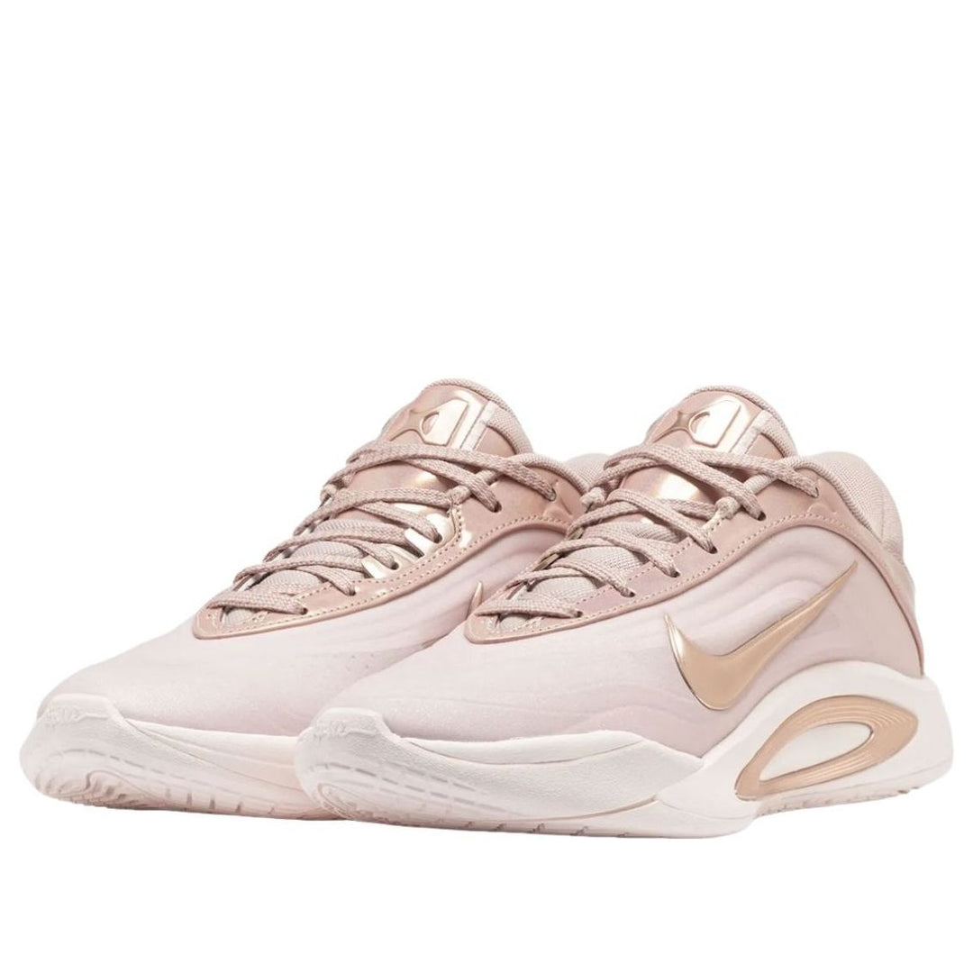 NIKE A&