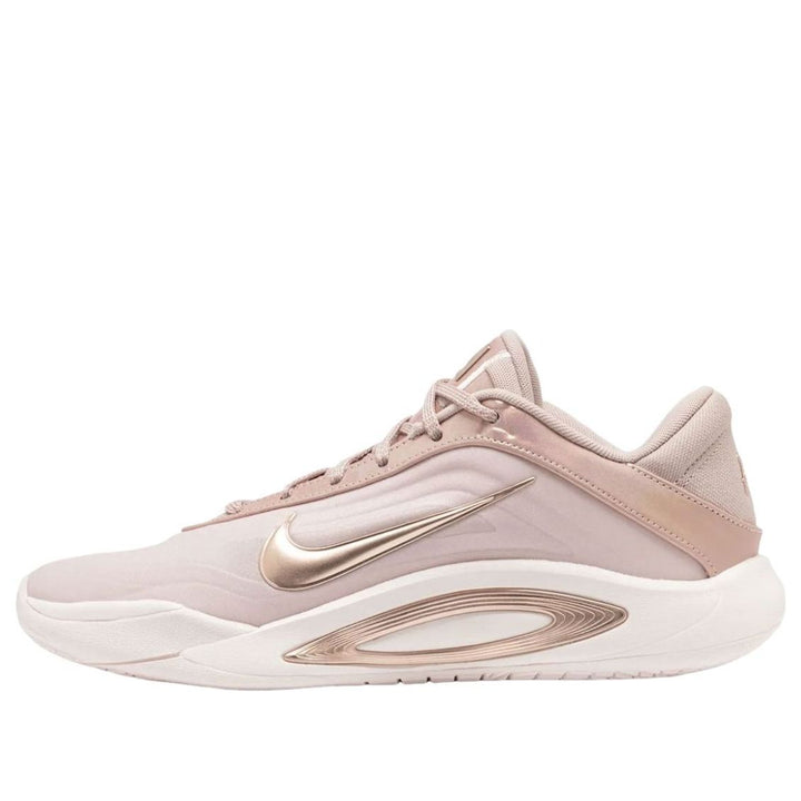 NIKE A&