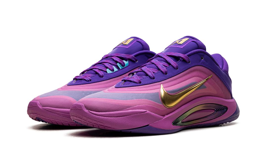 NIKE A&