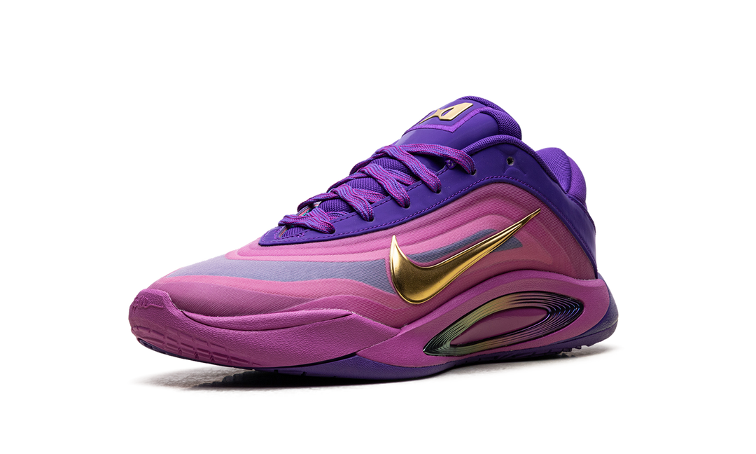 NIKE A&