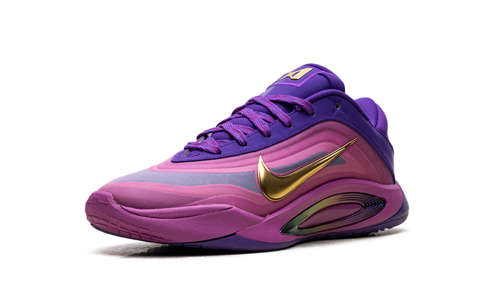 NIKE A&