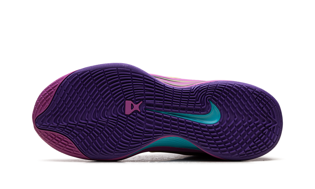NIKE A&