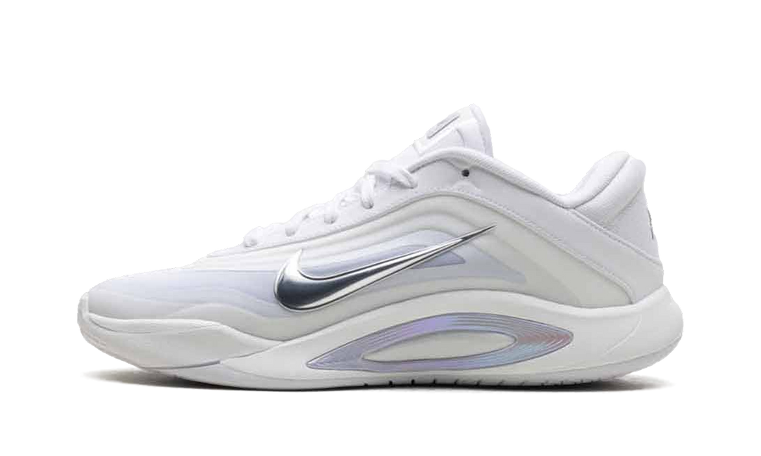 NIKE A&