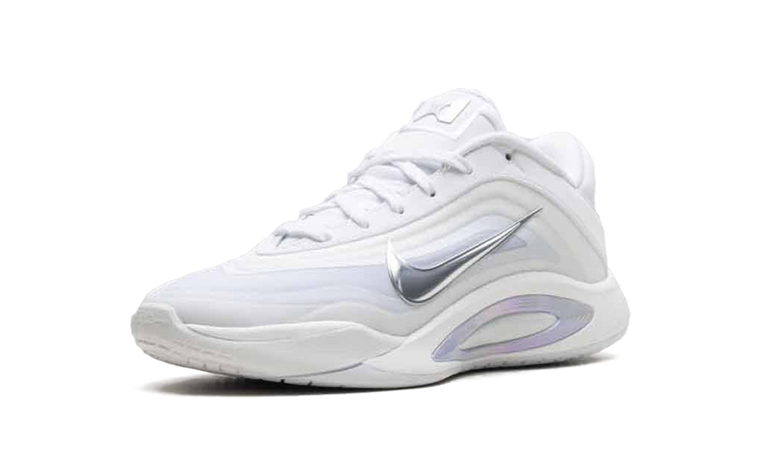 NIKE A&