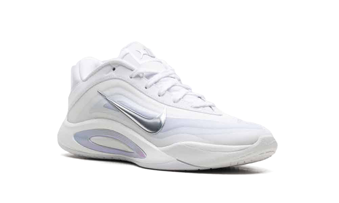 NIKE A&