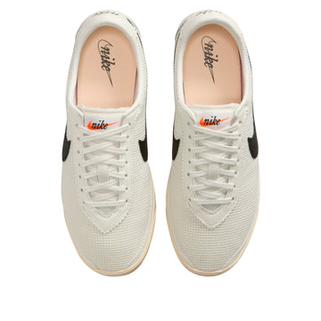 NIKE ASTRO GRABBER TEXTILE SAIL BLACK WOMENS — Stock
