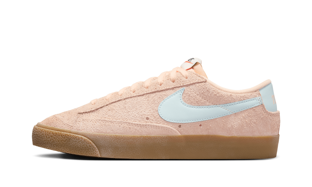 NIKE BLAZER LOW 77 VINTAGE CRIMSON TINT GLACIER BLUE (WOMEN&