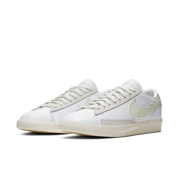 NIKE BLAZER LOW WHITE SAIL