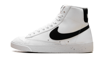 NIKE BLAZER MID 77 NEXT NATURE WHITE BLACK WOMENS — Stock