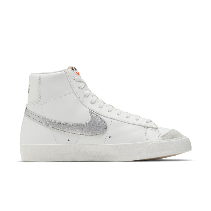 NIKE BLAZER MID 77 SUMMIT WHITE SILVER WOMENS