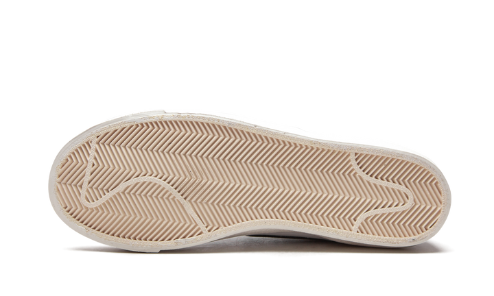 NIKE BLAZER MID 77 WHITE BLACK (WOMEN&