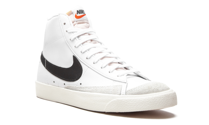NIKE BLAZER MID 77 WHITE BLACK (WOMEN&