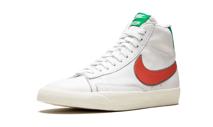 NIKE BLAZER MID X STRANGER THINGS HAWKINS HIGH SCHOOL
