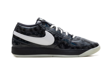 NIKE BOOK 1 HALLOWEEN (2025) — Stock